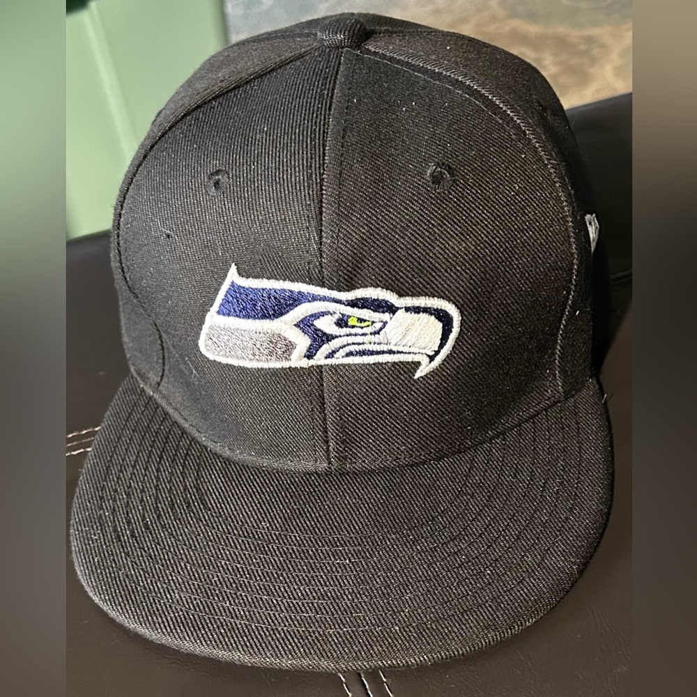 Black Seattle Seahawks NFL Cap Size 7 3/8